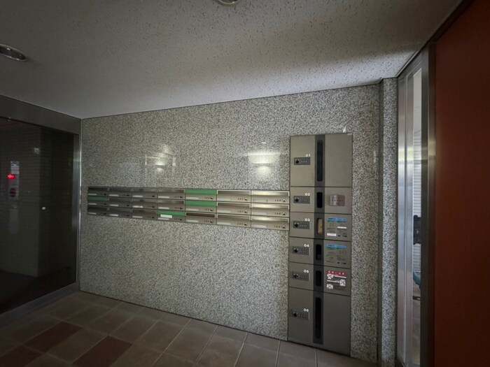 エントランス部分 ノア本屋敷