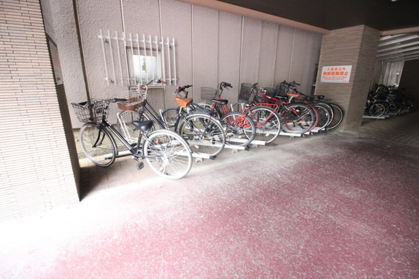 駐輪場 ＵＳビル