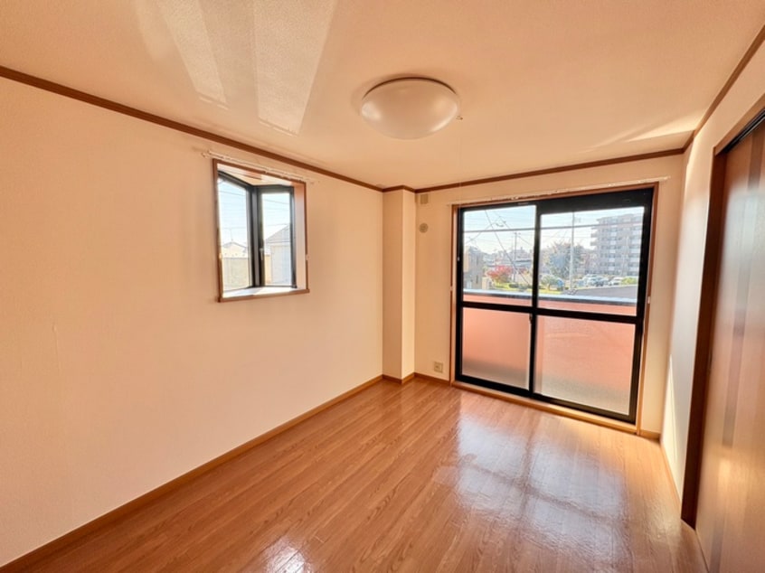 居室 フォンテ－ヌ市名坂