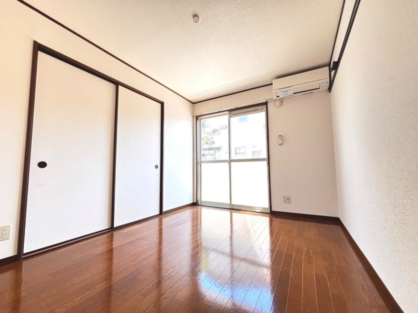 居室 ネオファミーユ大和　Ｂ