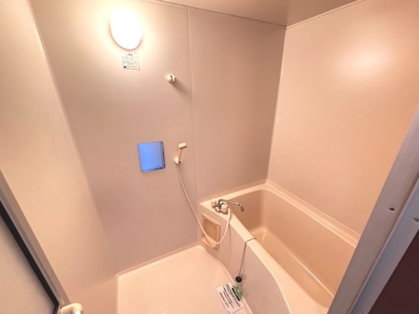 バス／シャワールーム等 ネオファミーユ大和　Ｂ