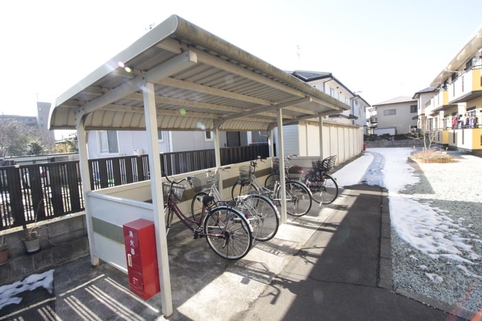 駐輪場 エスポアール荒井