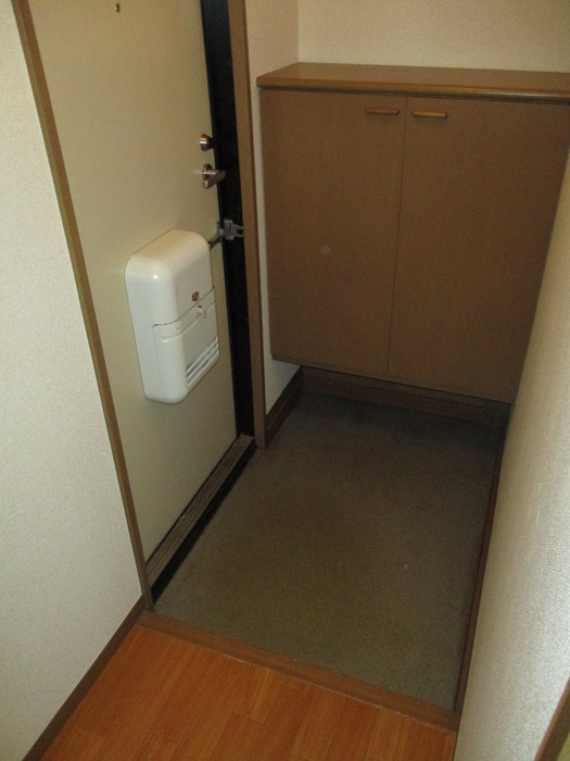 玄関 エスポアール荒井