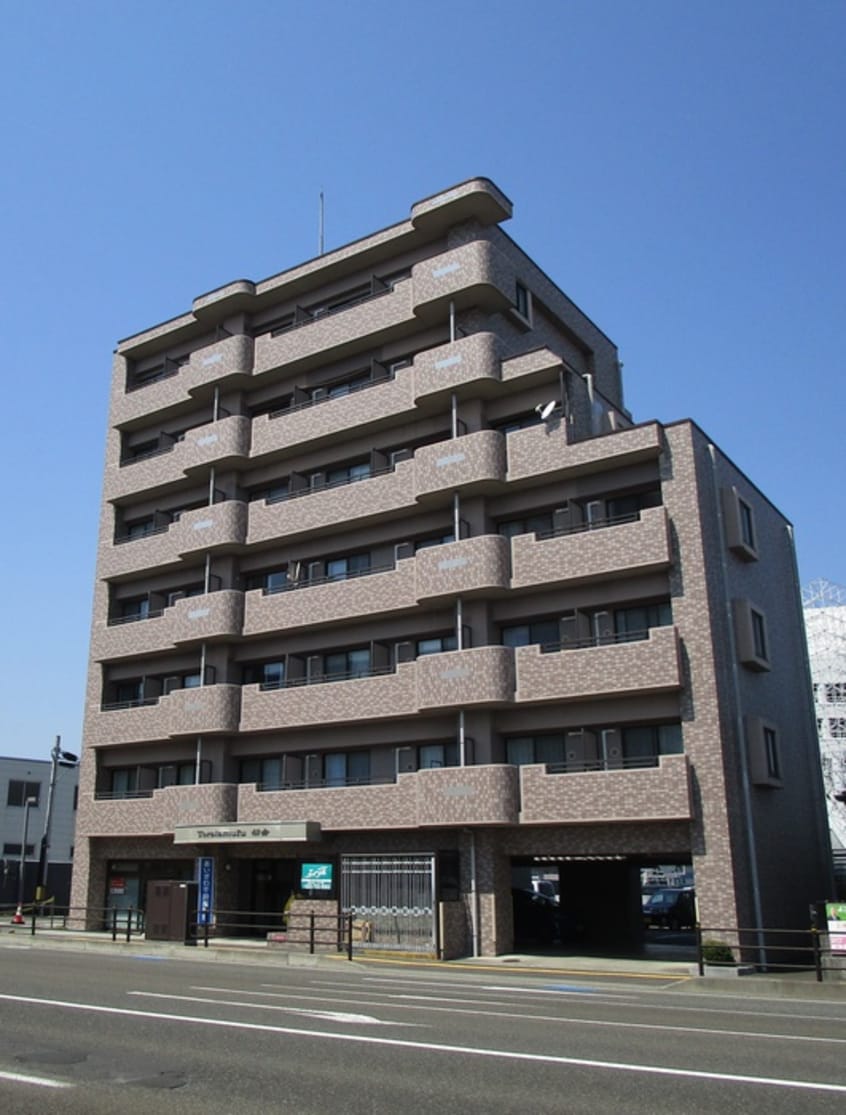 外観写真 トライアムフ仙台