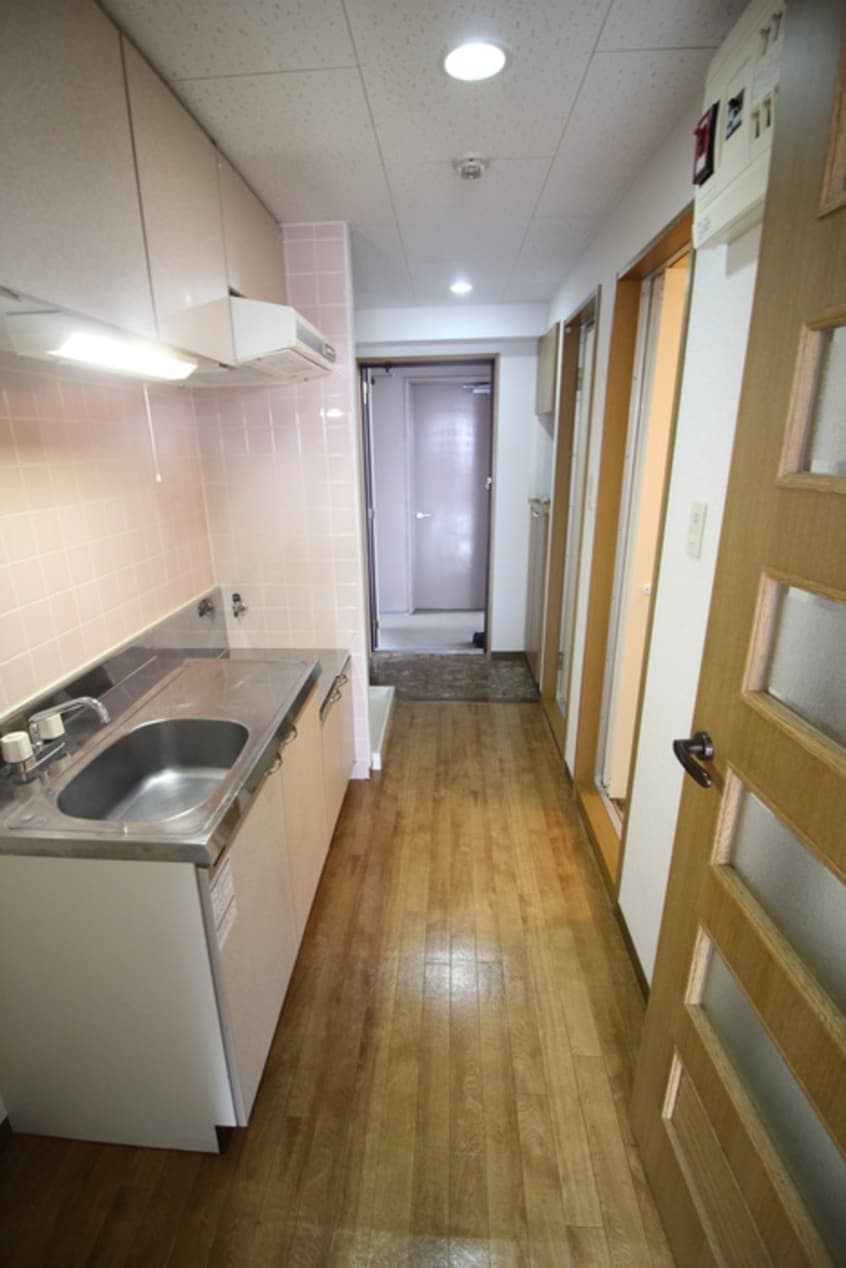 廊下 トライアムフ仙台