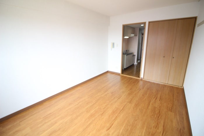 居室 トライアムフ仙台