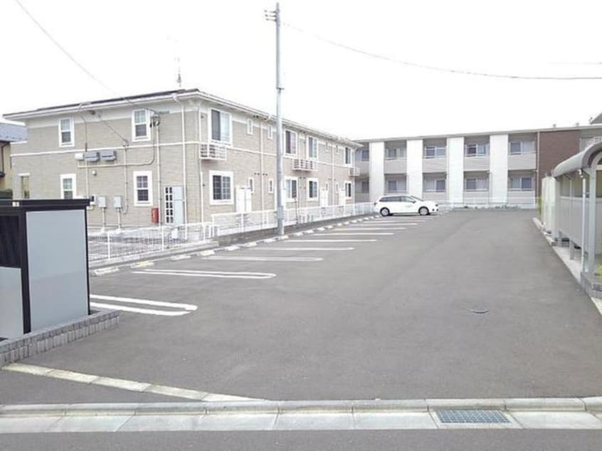 駐車場 イースト・シップ五番館