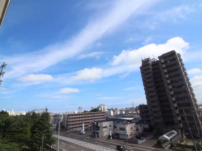 室内からの展望 イ－ストパレス仙台