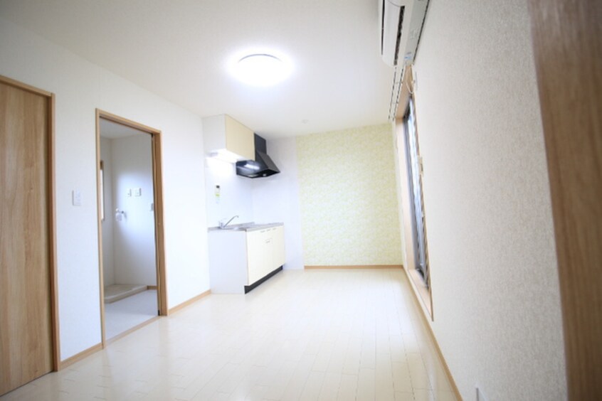 居室 エクシア中江