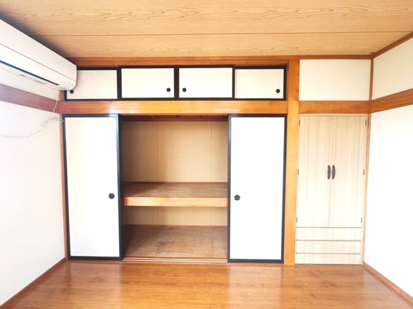 収納 グランドールミウラＪ棟