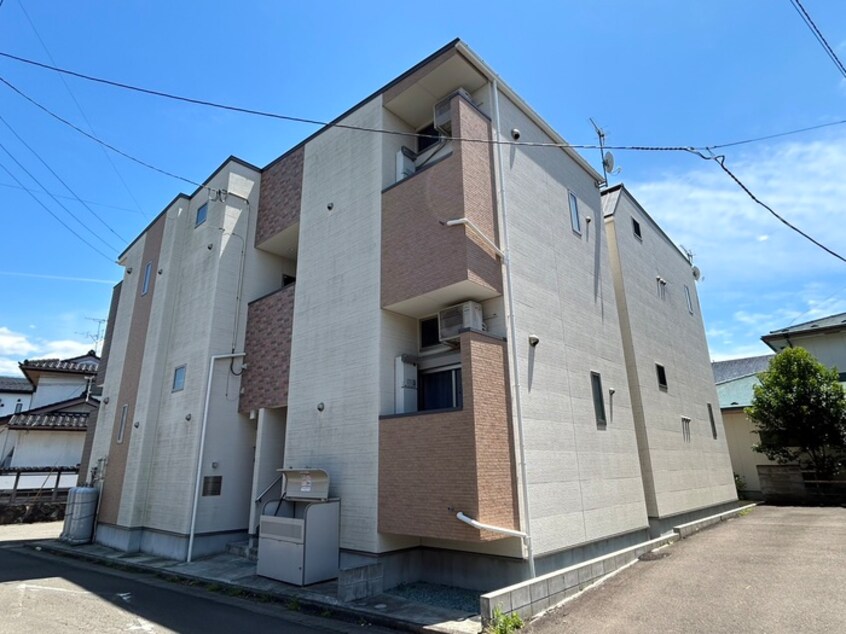 外観写真 ハーモニーテラス西中田