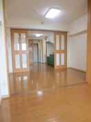 居室 クレスト連坊