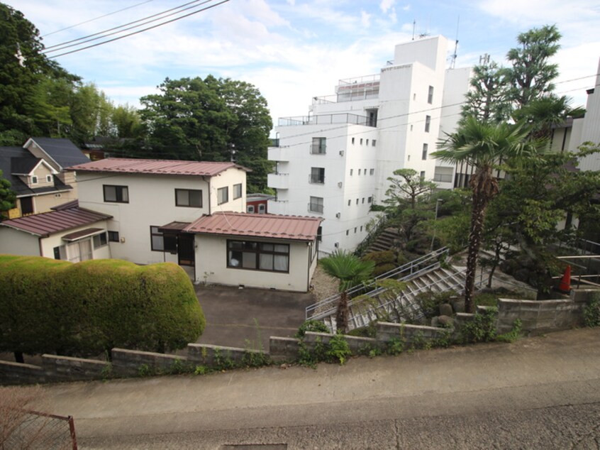 室内からの展望 ブランドール八幡Ⅱ