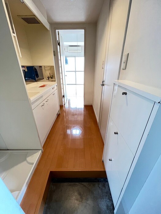 玄関 ネットコ－ポ旭ヶ丘