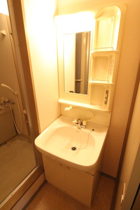 洗面 グランシャルマン通町