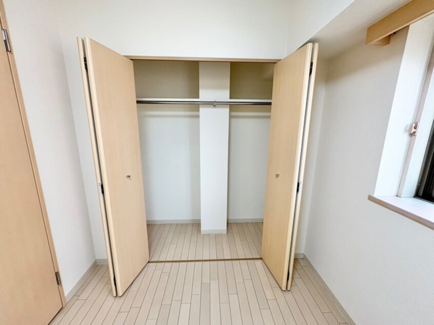 収納 スクエア泉中央