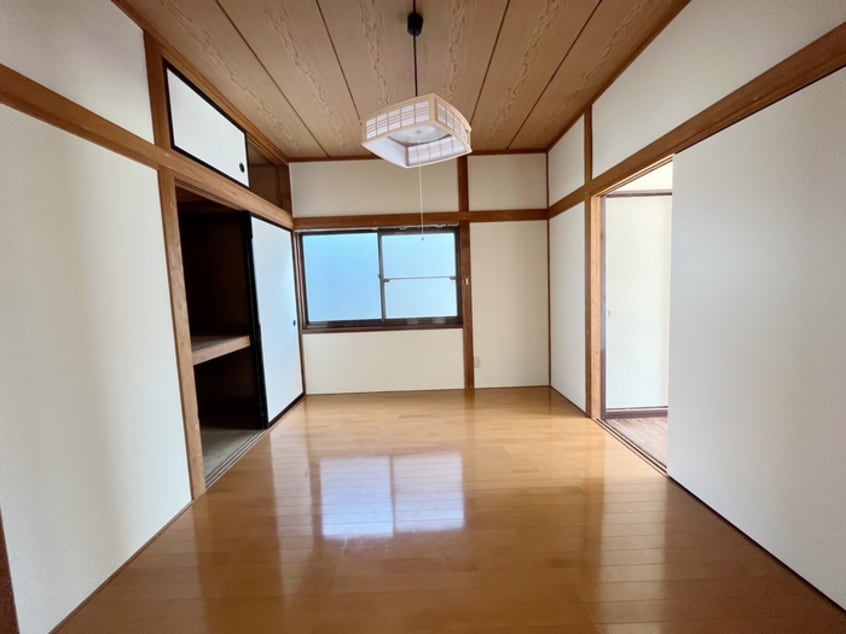 居室 郷古方貸家