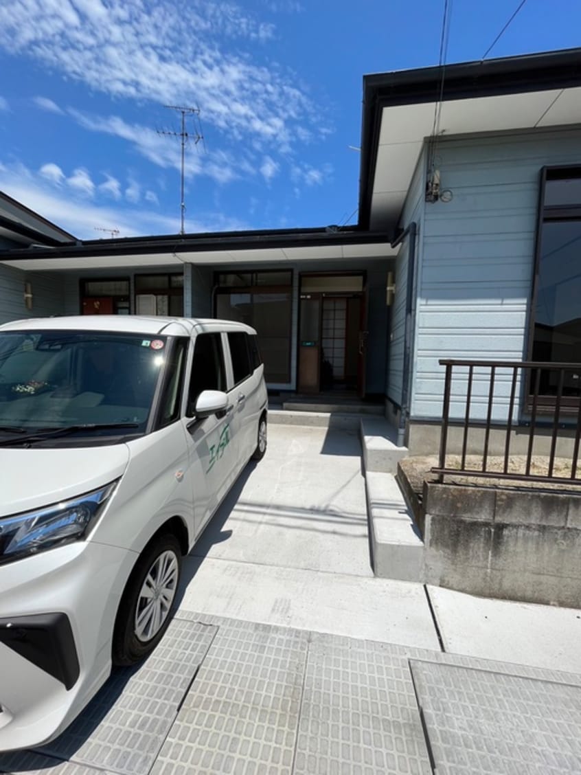 駐車場 郷古方貸家