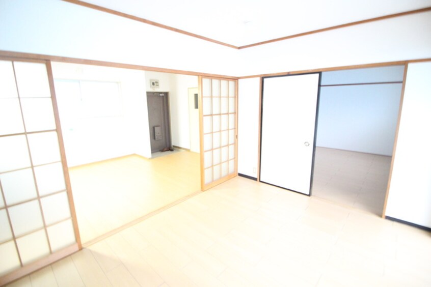 居室 シティハイツ大友