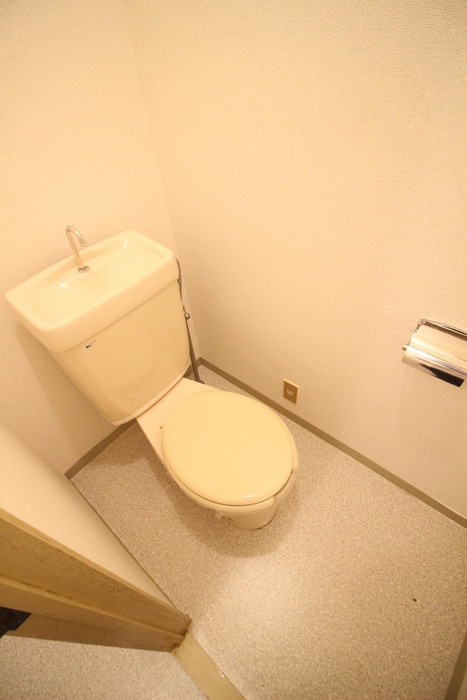 トイレ シティハイツ大友