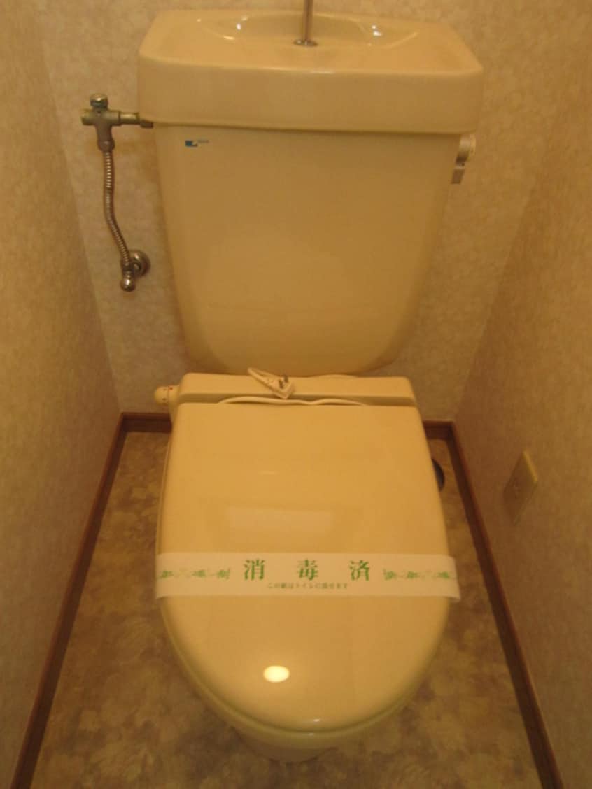 トイレ コスモス