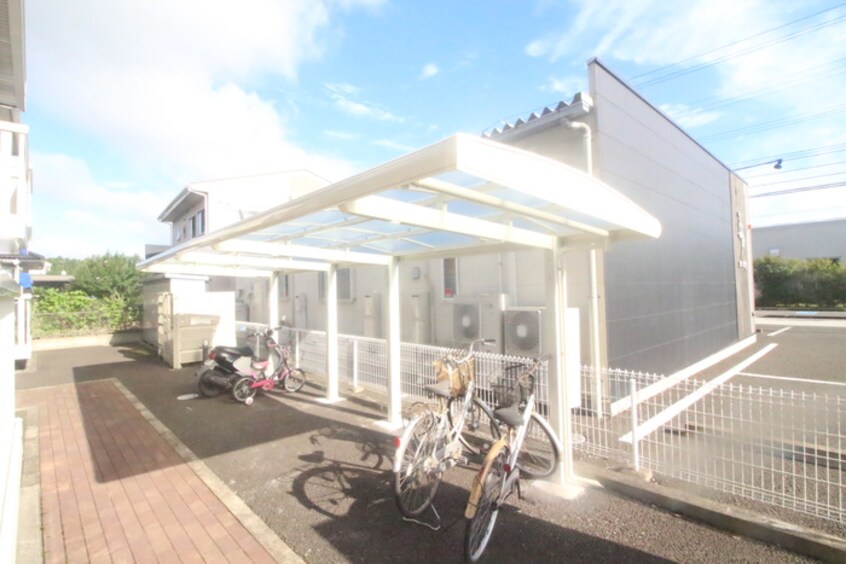 駐輪場 グリ－ンコ－ト城南Ｆ