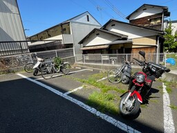 バイク置き場