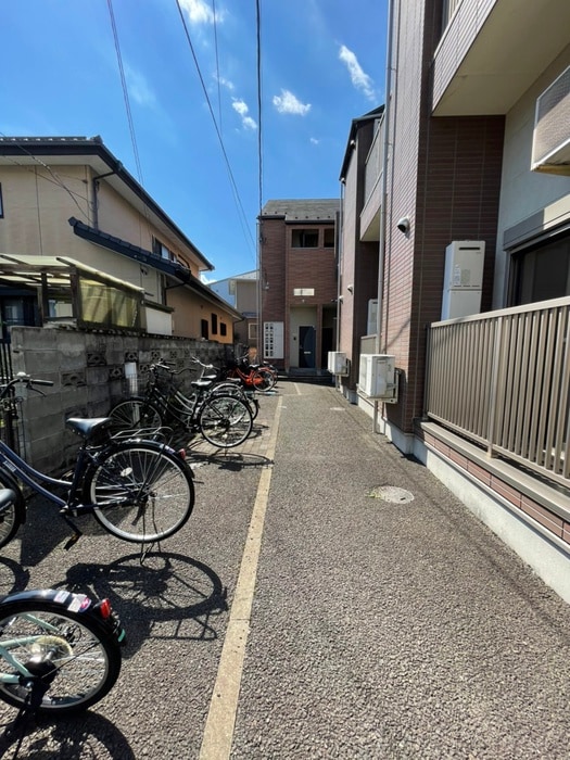 駐輪場 プルメリ－プル
