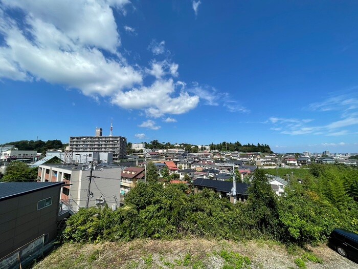 室内からの展望 ハイツ八木山