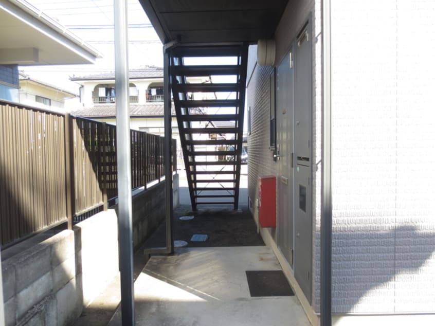 エントランス部分 パ－シモンむらさわ