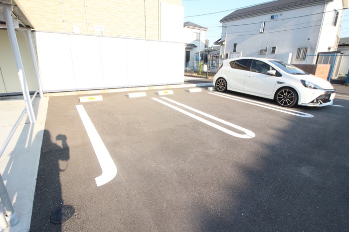 駐車場 沖野シャングリラ