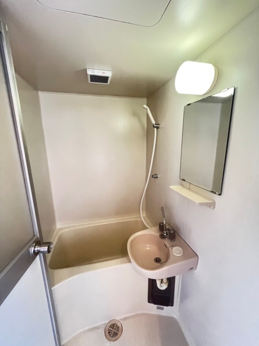 バス／シャワールーム等 パルコート