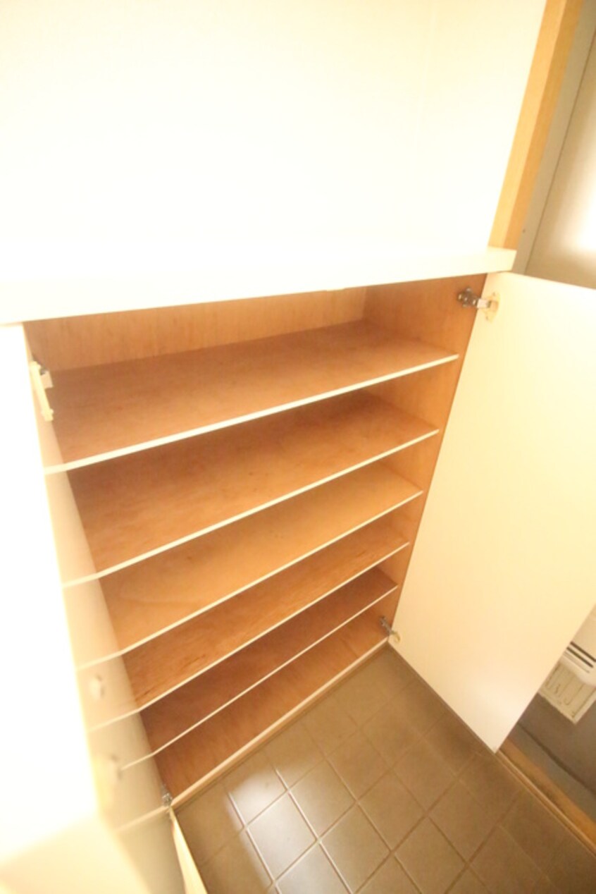 靴箱 ラ・メルベイユＣ棟