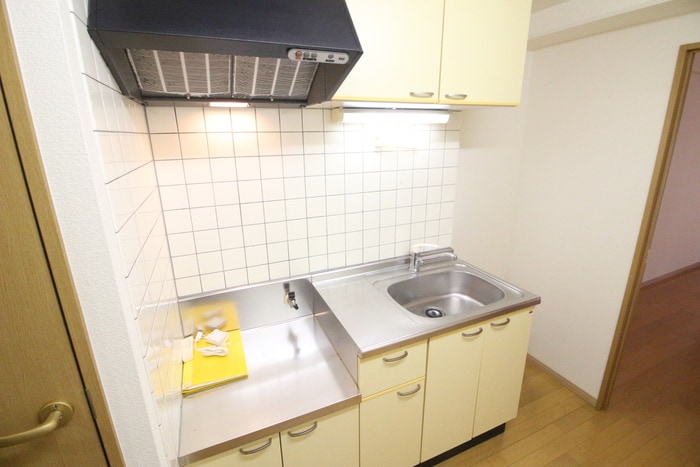 キッチン アヴニール・カルティエ