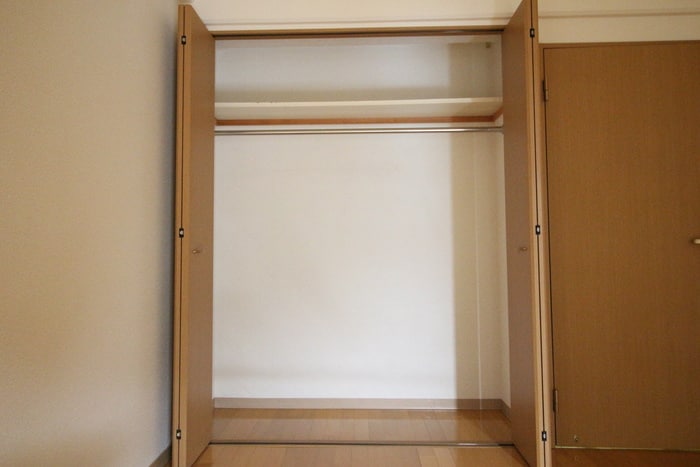 収納 アヴニール・カルティエ