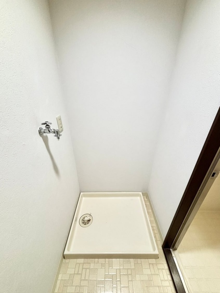 洗濯機置場 ﾀﾞｲｱﾊﾟﾚｽｸﾞﾗﾝﾃｰｼﾞ中央