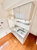 キッチン ハバ－ドリ－ム３番館