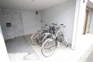 駐輪場 エアフォルク平成