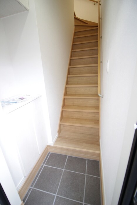 玄関 ラスティーズ榴岡公園