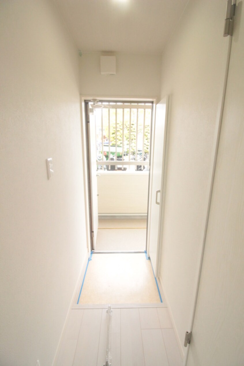 玄関 アヴァンセ高砂Ⅱ