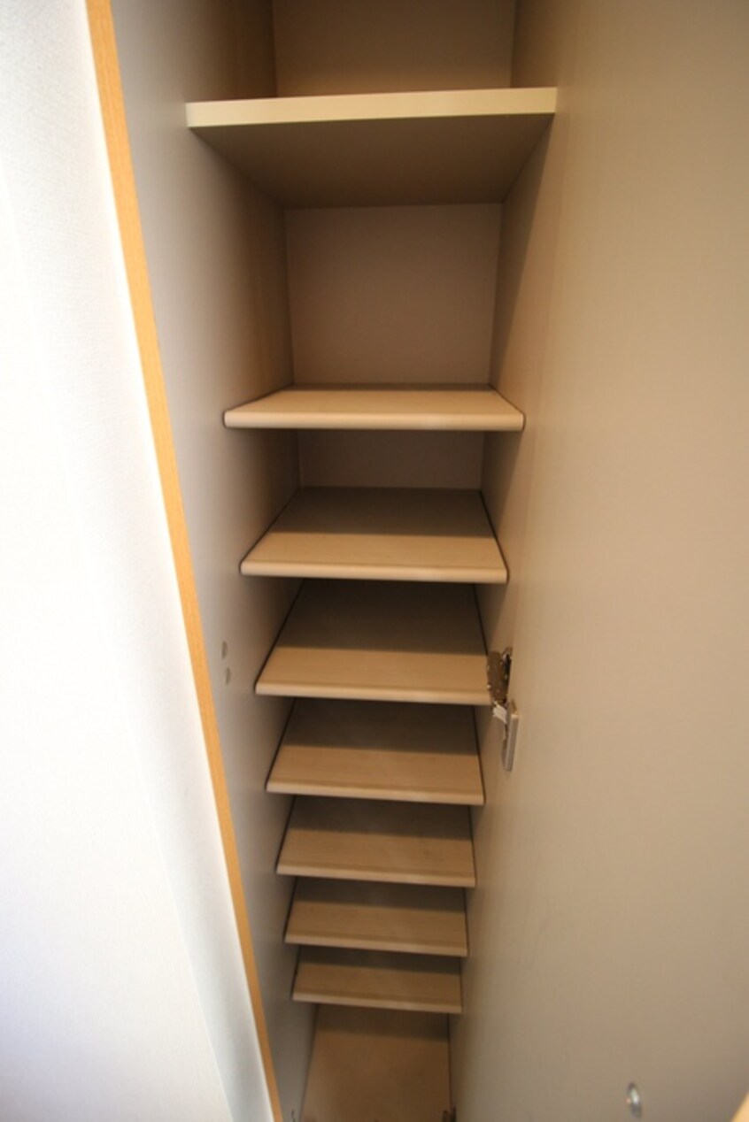 靴箱 レーベンス柏木