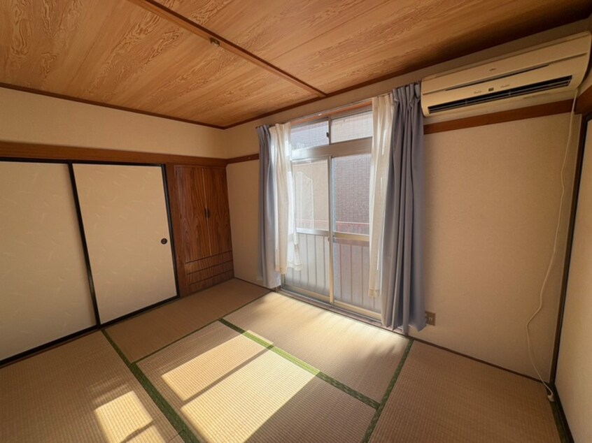 居室 ラフレシア荘