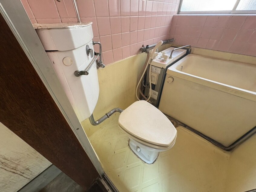 トイレ ラフレシア荘