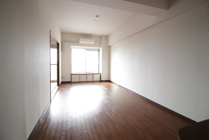 居室 ロイヤルヒルズ東仙台