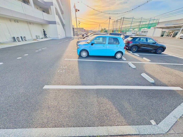 駐車場 DUO美田園