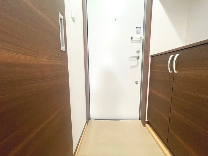 玄関 ウルス花京院B