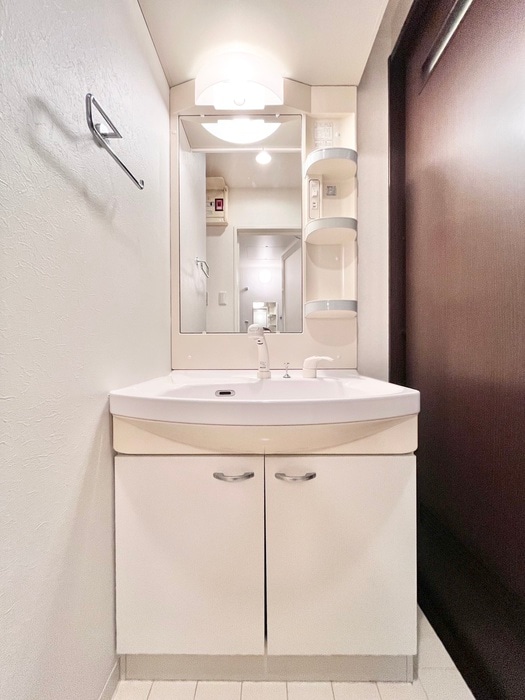 洗面 ヴィアーレ勾当台Ⅰ