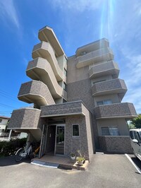 ロイヤルアルファード