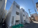 クローバーガーデンの外観
