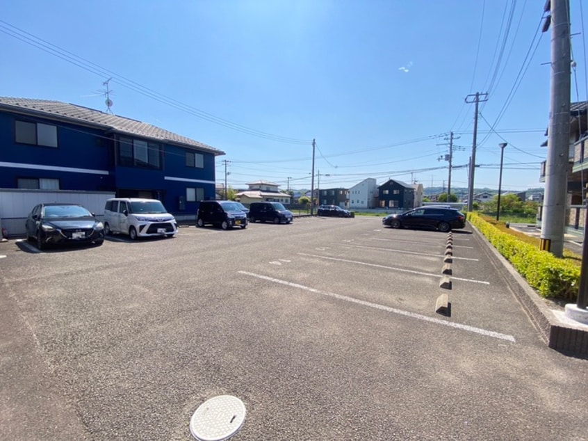 駐車場 夢弐番館